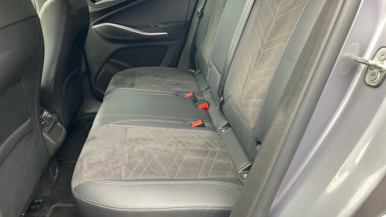 Vauxhall Grandland 1.2 Turbo Ultimate 5dr Petrol Hatchback